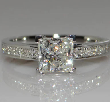 Square Princess Cut Ring with Zirconia, Elegant Design